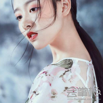 專業(yè)演員：趙詩(shī)意