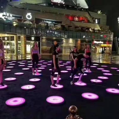 鄭州，展陳道具，鏡花宮，呼吸森林，地板鋼琴