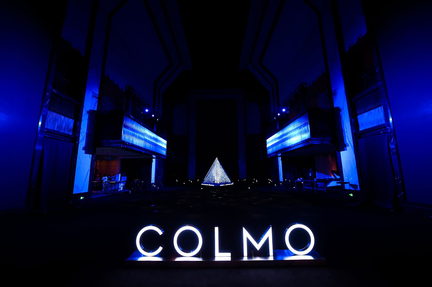 COLMO空調(diào)云頂設(shè)計(jì)沙龍新品發(fā)布會(huì)，在上海蘇寧寶麗嘉酒店驚艷亮相